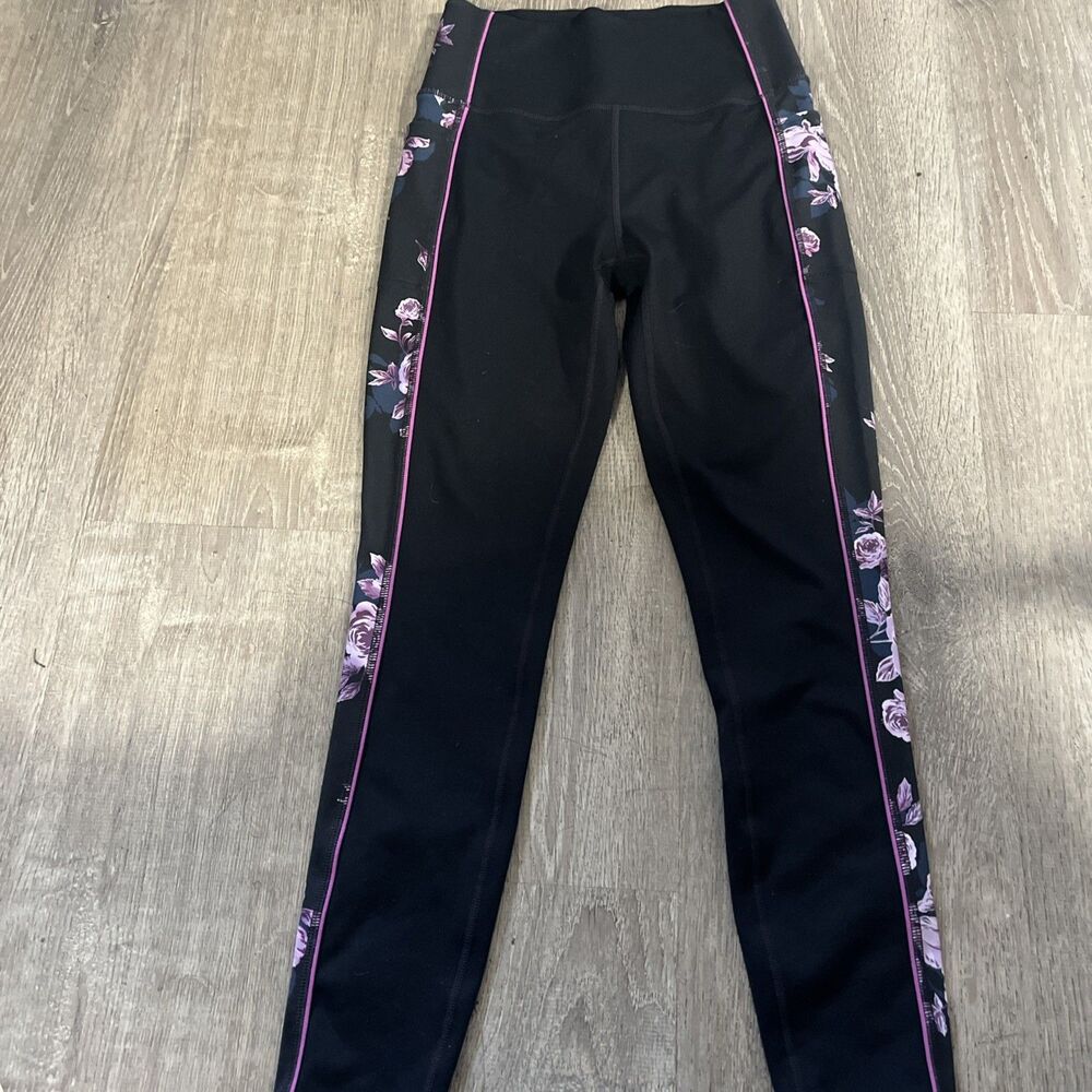 Skechers Go Stretch Navy Leggings Side Pocket/floral Detail Women’s Size Small